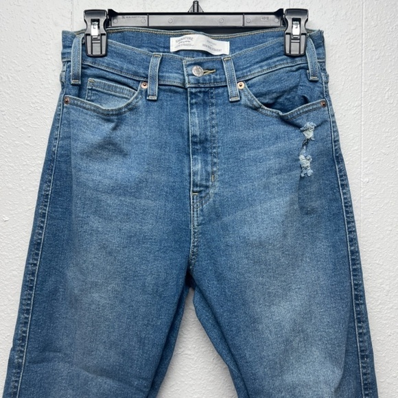 Levi's Strauss High Rise Straight Heritage Distressed Chic Boho Womens Jeans 29 - Picture 4 of 13